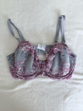 Wacoal Gray Bra with Pink Lace Overlay